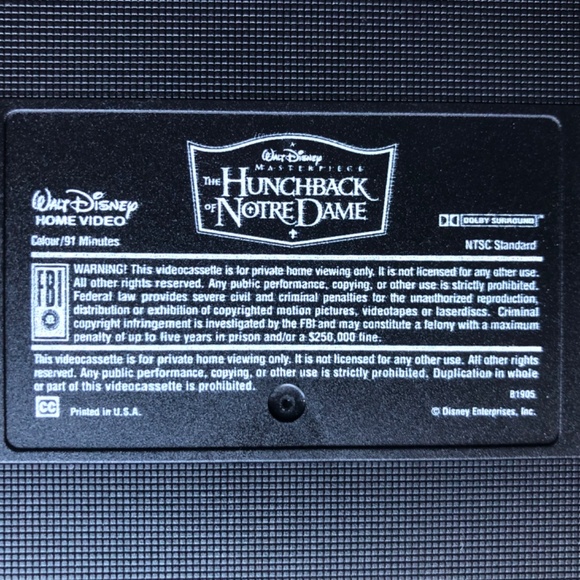 THE HUNCHBACK OF NOTRE DAME Disney VHS - Picture 11 of 12
